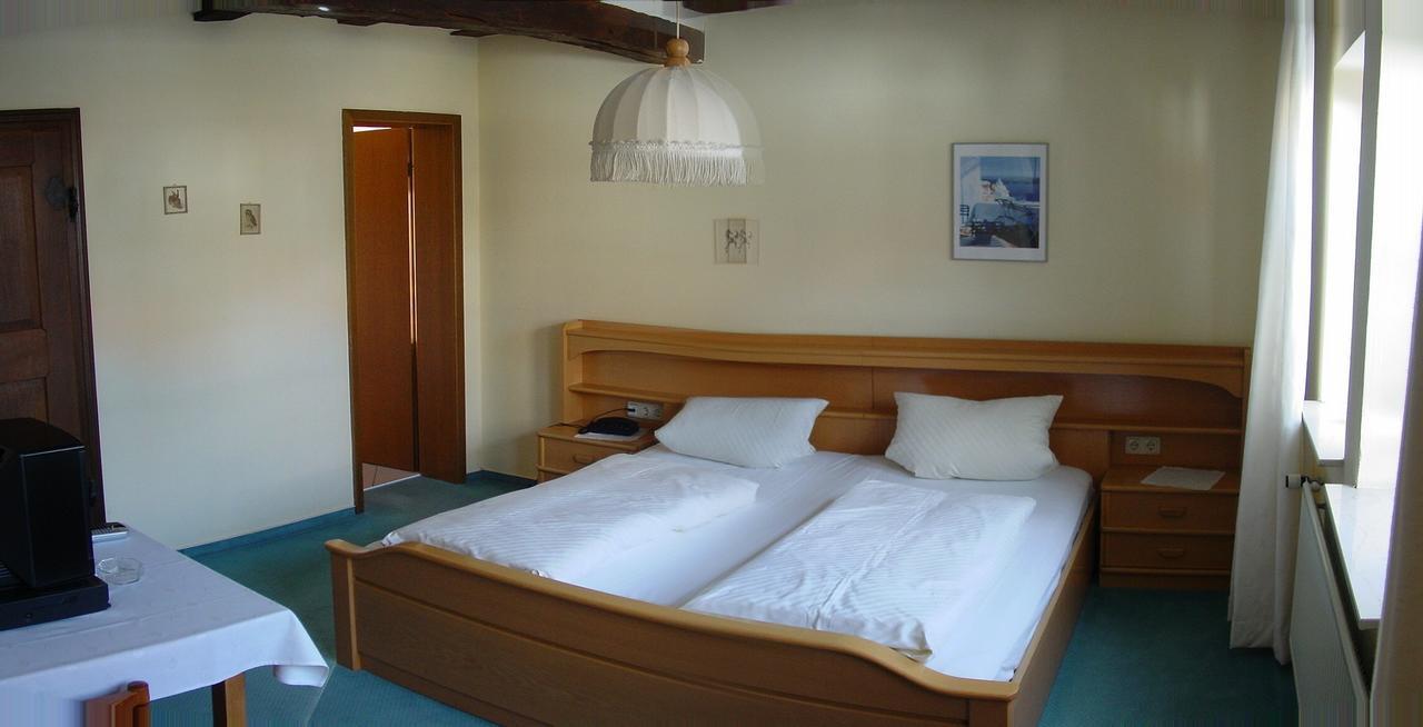 Gasthof Rockensuess Schwalmstadt Kamer foto