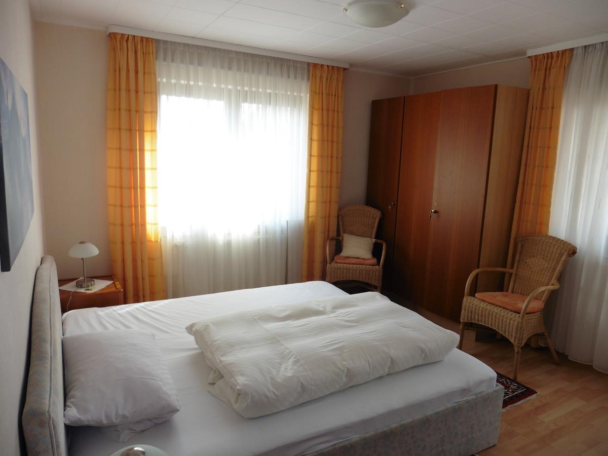 Gasthof Rockensuess Schwalmstadt Kamer foto